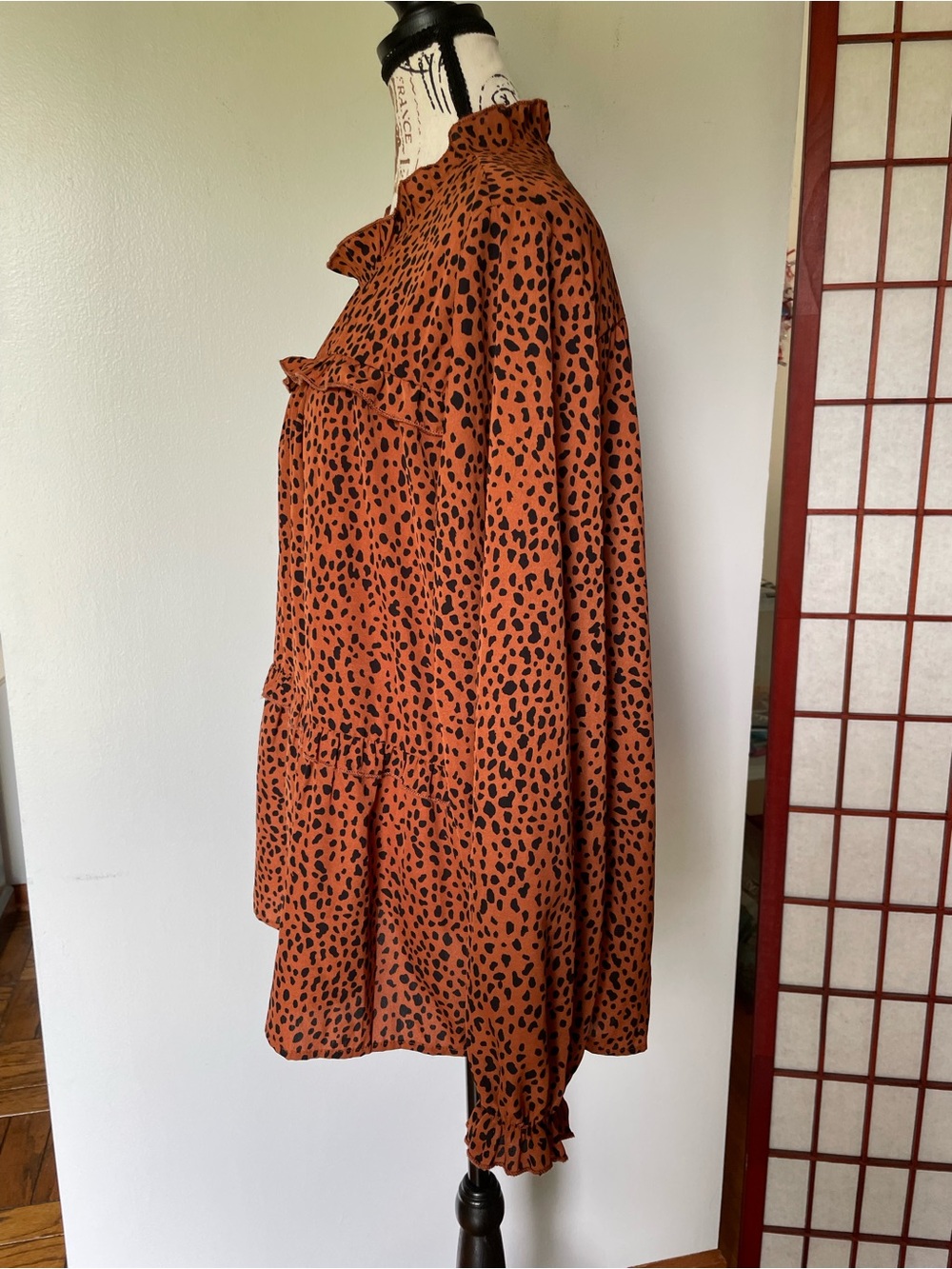 Rust-Colored Cheetah Print Ruffle Neck Blouse, Size L - Picture 3 of 8